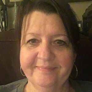 Meet your Posher, Regina